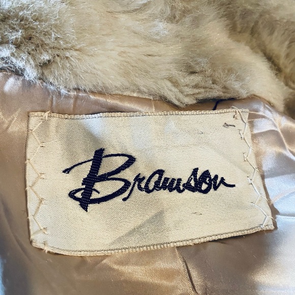 Benmor New York x Branson Vintage Faux Fur Coat w/ Lapel Collar - Picture 6 of 8